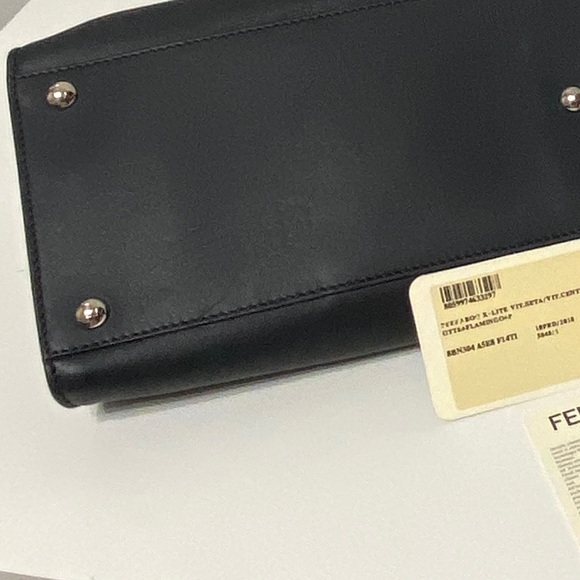 ‼️SOLD OUT ‼️AUTHENTIC! FENDI Peekaboo Shoulder Bag Leather - Picture 10 of 11